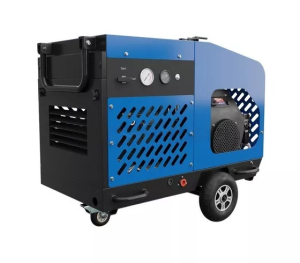 Винтовой компрессор CrossAir Borey20-7F передвижной (мобильный) Винтовой компрессор CrossAir Borey20-7F передвижной (мобильный) фото