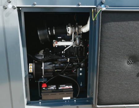 Дизельный генератор FOGO FDG 40 M в кожухе